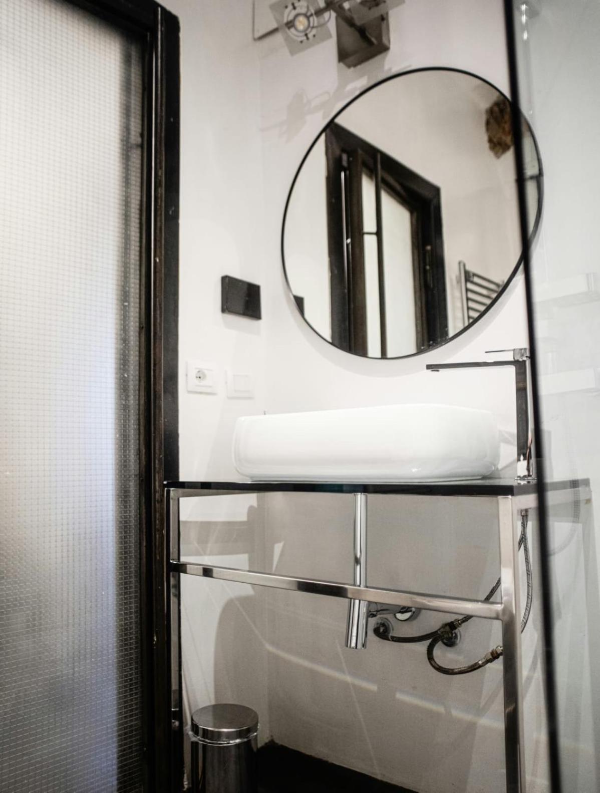 Sant' Elena Ny Loft Ricordi Scolpiti Nella Pietra * Genua